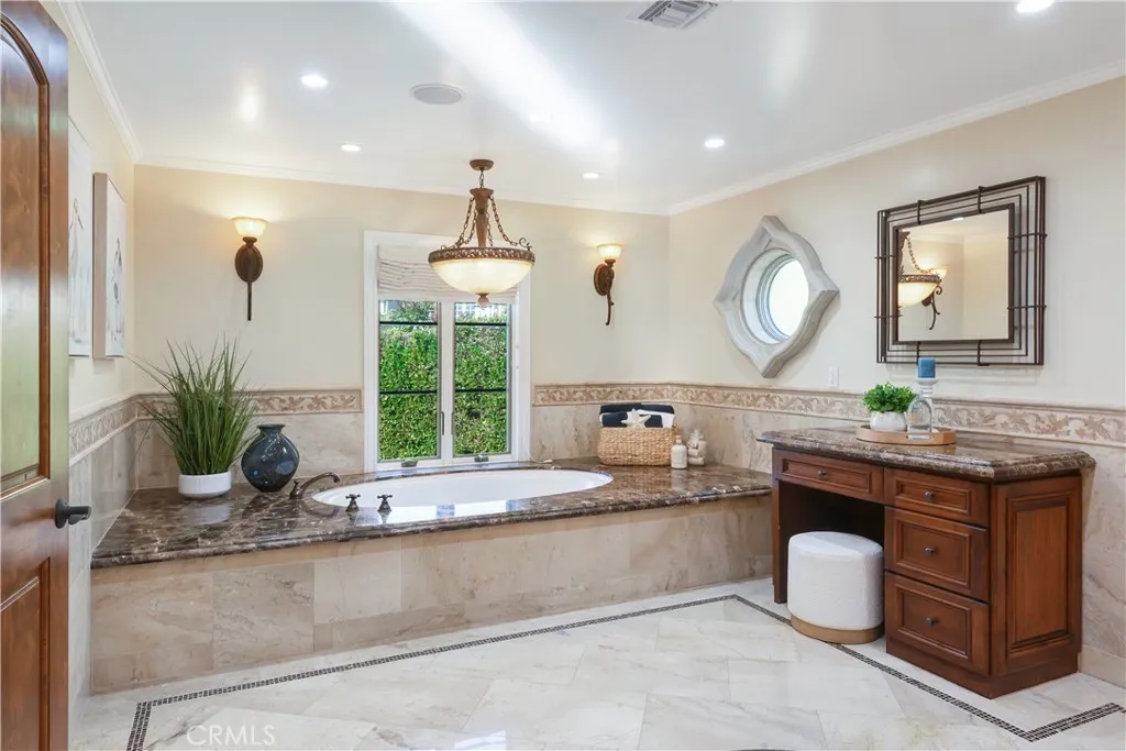 3004 Paseo Del Mar, Palos Verdes Estates, California 90274 home-pic-19